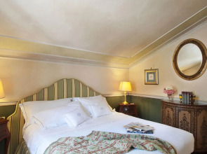 Petit Palais Hotel De Charme