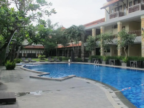 Surya Kencana Seaside Hotel