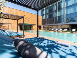 Carlton Hotel Bangkok Sukhumvit