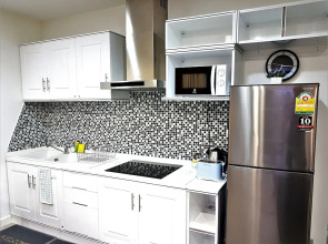 KB Apartments 2 Karon Beach by PHR