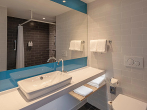 Holiday Inn Express Düsseldorf – Hauptbahnhof by IHG