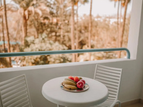 Aparthotel Playa del Sol - Adults Only