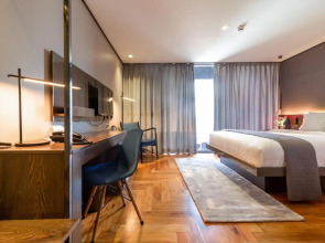 Ramada Encore Makati