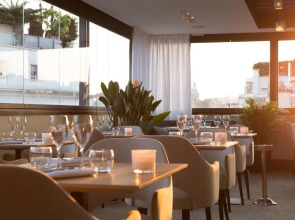 Five Seas by Inwood Hotels