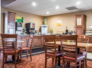 Quality Inn Buffalo Airport