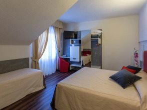 Le Palme - Adults Only (10 years old)