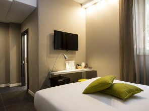 Отель The Guardian