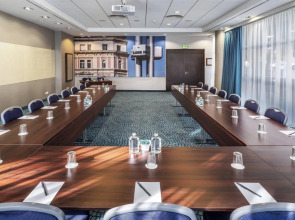 Courtyard by Marriott Prague City