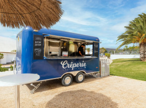 Отель THB Tropical Island Aparthotel