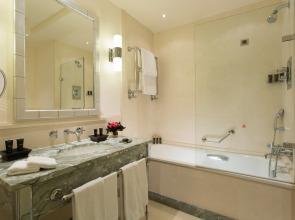 Rocco Forte Hotel Amigo