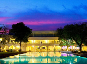 Trinco Blu by Cinnamon