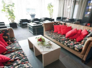 Hampshire Delft Centre