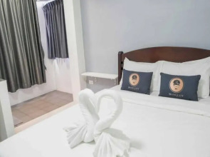 RQ Suvarnabhumi Airport by Collection O