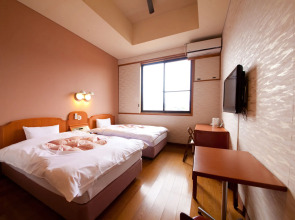 Yufuin Yawaraginosato Yadoya