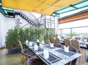 The Square Kampot Hotel