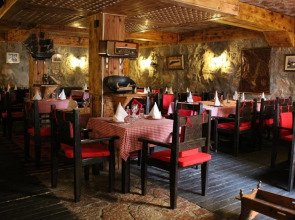 Hotel Crnogorska Kuća