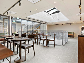 Best Western Hotel at 108