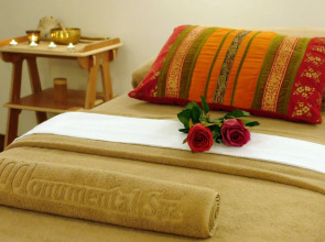 Four Views Monumental Lido