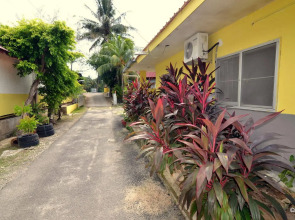 Zackry Guest House