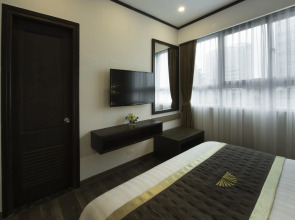 Thang Long Opera Hotel