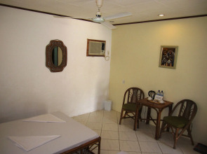 Quo Vadis Dive Resort Moalboal