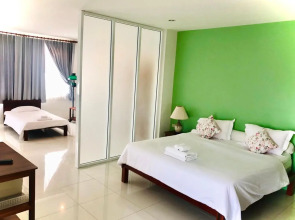 Smile Hua-Hin Resort