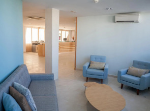 Royal Sunset Beach Club