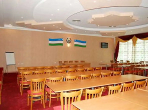 Khorezm Palace (Хорезм Пэлэс)