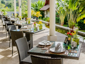 L'esprit de Naiyang Beach Resort