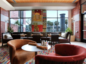 Hilton San Diego Gaslamp Quarter