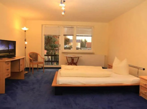 Strandhotel & Restaurant Mirow