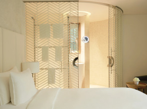 Aerotel Muscat - Airport Transit Hotel