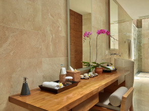 Отель Candi Beach Resort and Spa