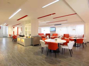 Aishang Hotel (Lecong Furniture Mall, Foshan)