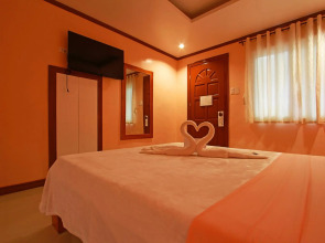 Nigi Nigi Too Beach Resort