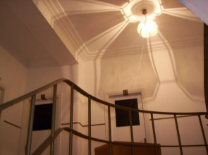 The New Yorkers Hotel