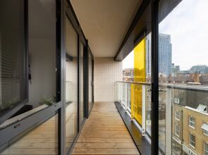 2 Bed Apartment in Shoreditch