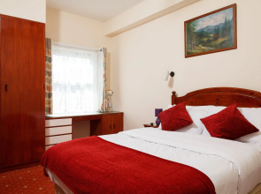 Pearl and Pebbles Hotel