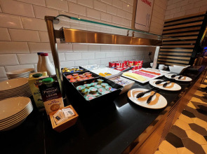 Holiday Inn Express Madrid Airport by IHG