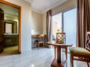 Отель Alisios Canteras