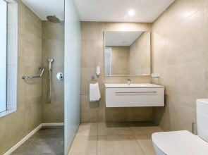 Tasia Maris Seasons Hotel - Adults Only