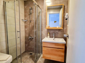 Letstay Hotel - Adults Only