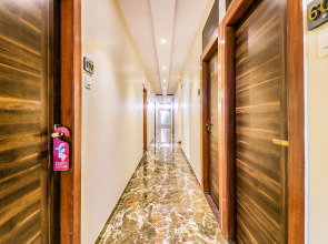 FabHotel Aksa International