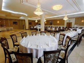 Hotel Dworek Tryumf Dąbrowscy Spółka Jawna