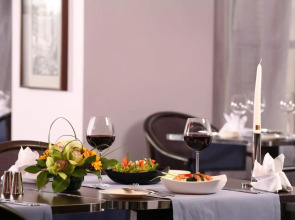 Отель Holiday Inn Bucharest - Times