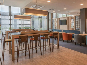 Premier Inn Cologne City Sud Hotel