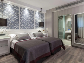 Catalonia Excelsior Hotel