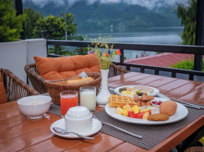 Majestic Lake Front Hotel & Suites