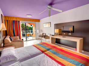 SBH Monica Beach Hotel