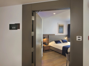 Okeanos Beach Boutique Hotel